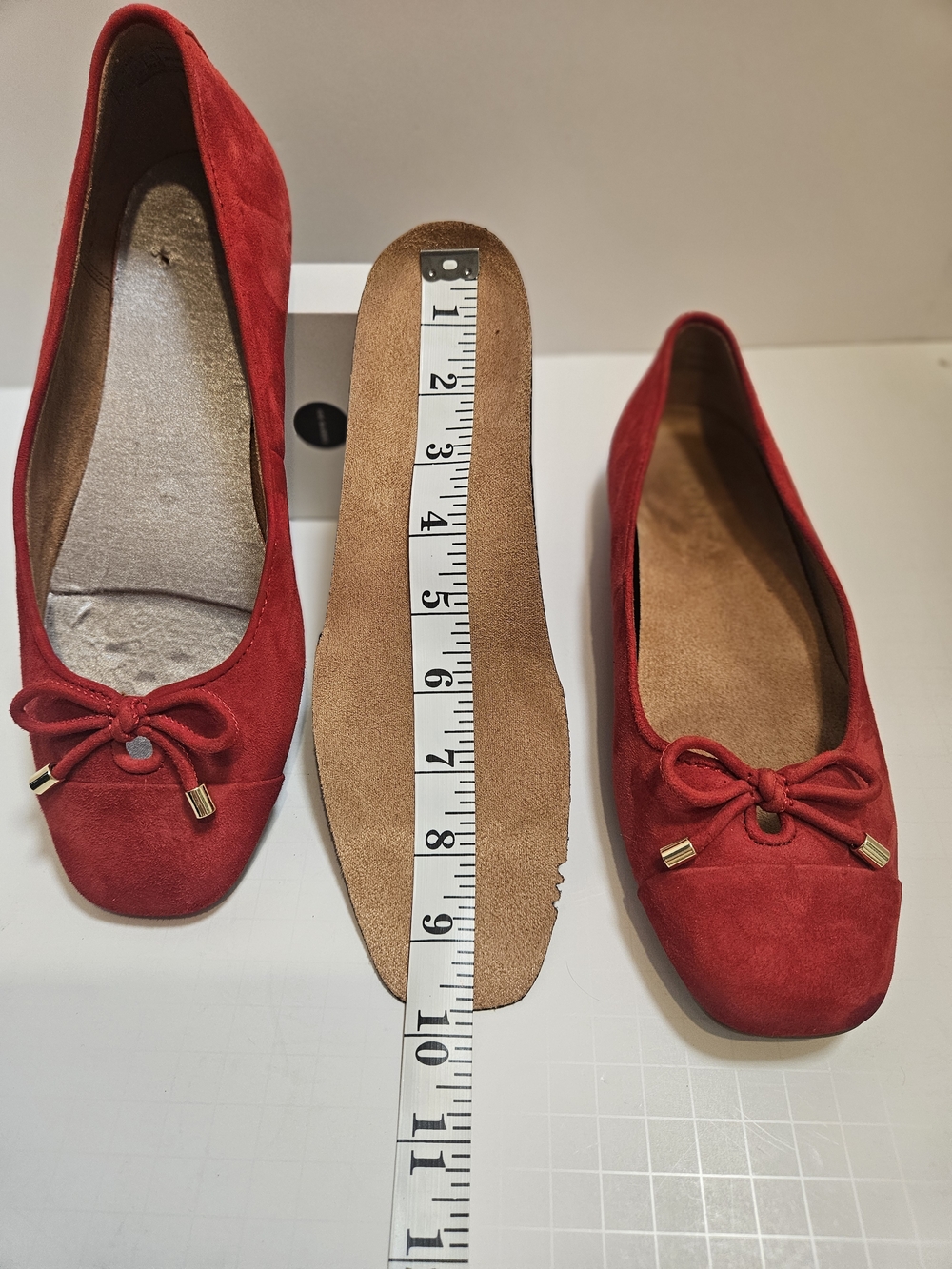 Vionic Klara Cherry Tomato Red Suede Leather Flats Size 7 - Orthopedic Support - Picture 3 of 16